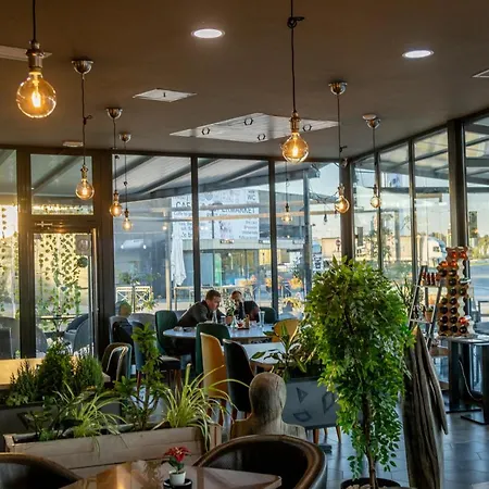 Moment Ξενοδοχείο Velika Plana