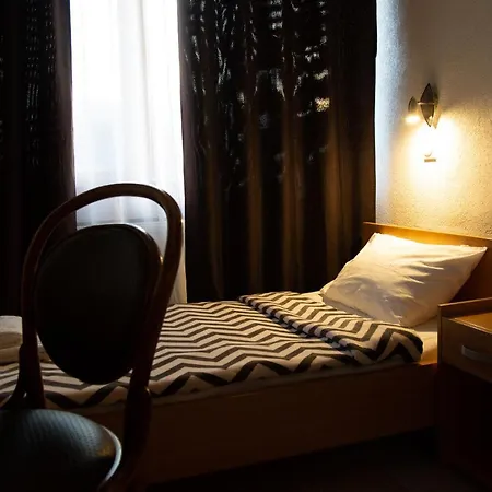 Moment Hotel