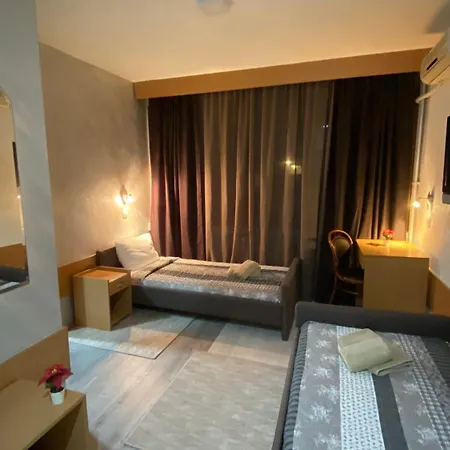 Moment Ξενοδοχείο