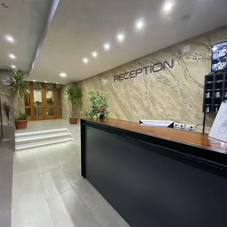 Ξενοδοχείο Moment